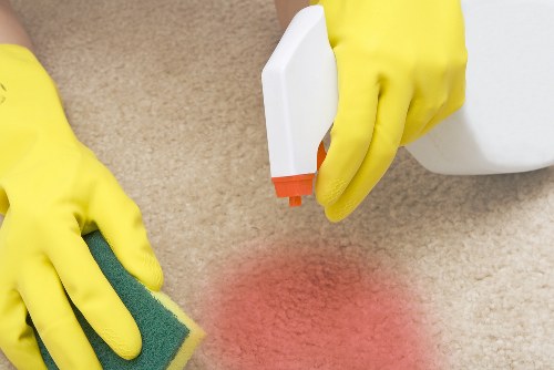 Professional upholstery cleaning in Sidcup for a living room sofa