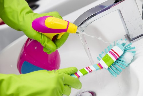 Deep cleaning of carpet fibres by Sidcup carpet cleaners